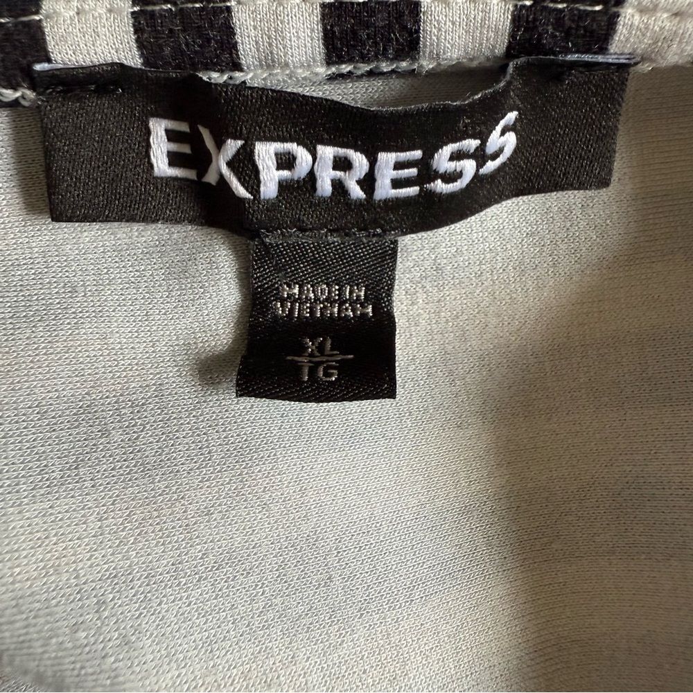Express Monochrome Striped Wrap Top XL - Picture 3 of 8